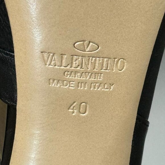 Valentino Open-Toe Black Leather Heels w/ Side Bow | Size 40 - Picture 7 of 11